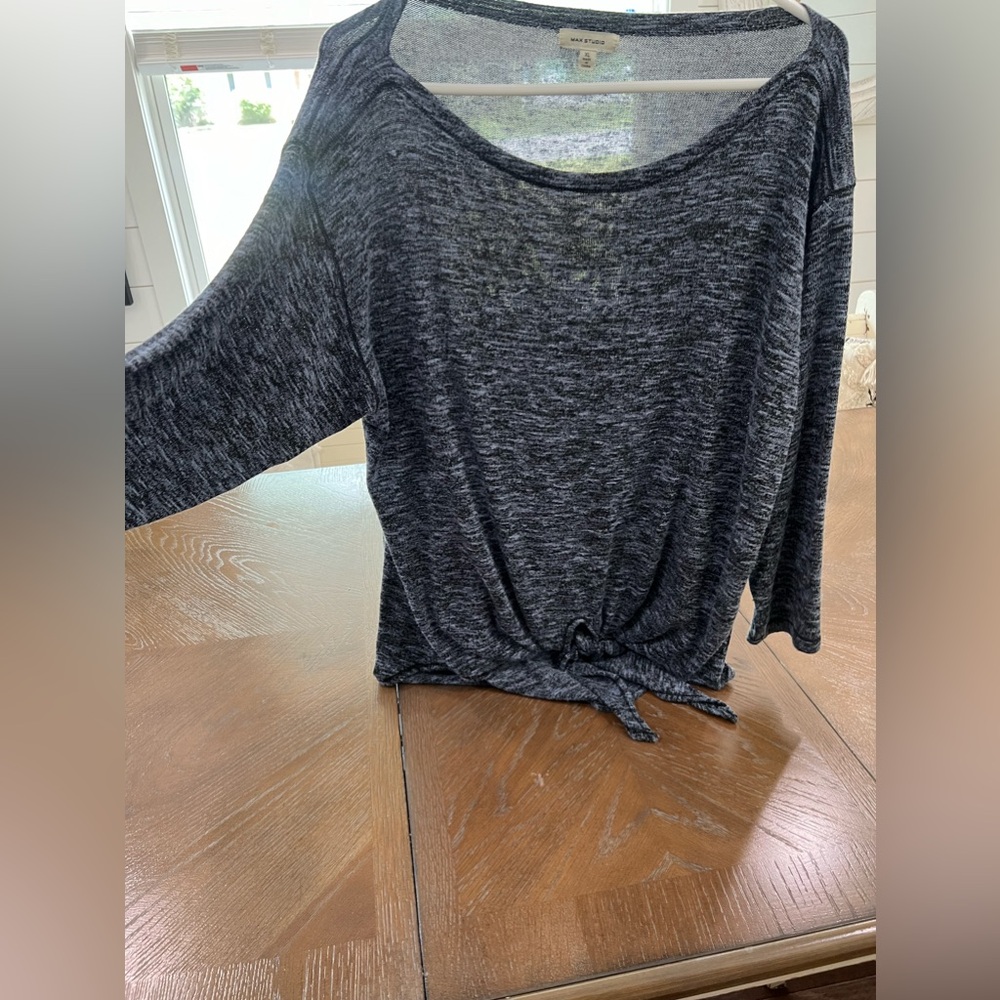 3 Quarter Sleeve Top
